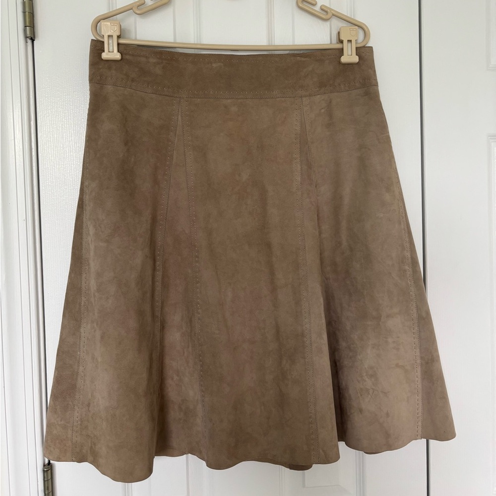 AGNONA Women’s Elegant Tan Suede Skirt with Silk Lining - Size EU 46